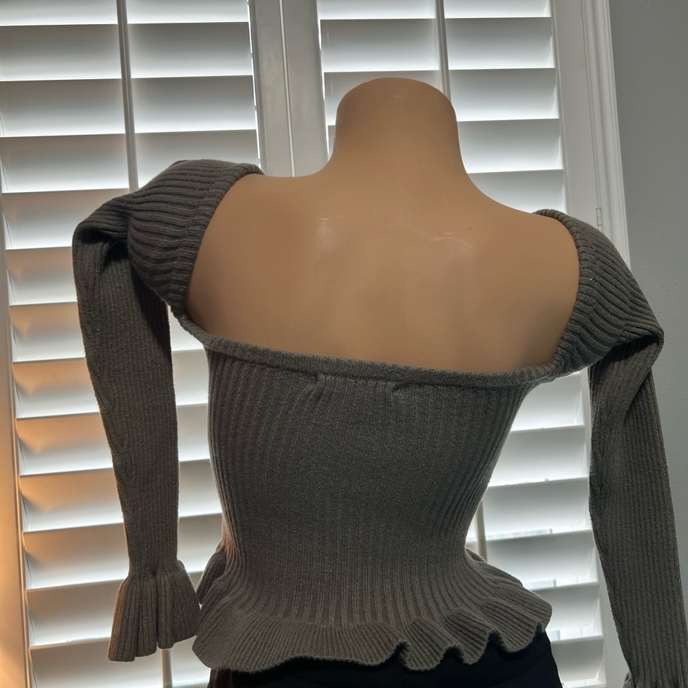 Gray Ribbed Women's Sweater - Picture 2 of 6